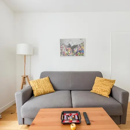 Apartment And Cozy 2 Min From Paris *