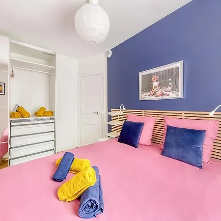 And Cozy 2 Min From Paris Apartment Clichy